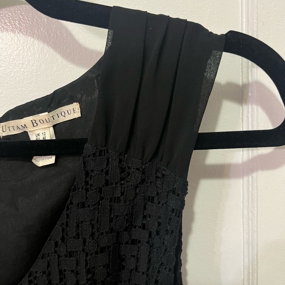 Black Lace Cocktail Dress – (US 6/8) - Picture 5 of 5